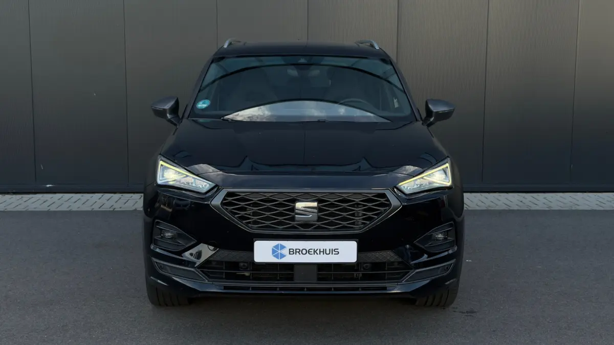 245pk 1.4 TSI e-Hybrid PHEV FR Business | Trekhaak | Panoramadak | Adaptive cruise control | Dodehoekdetectie | Achteruitrijcamera