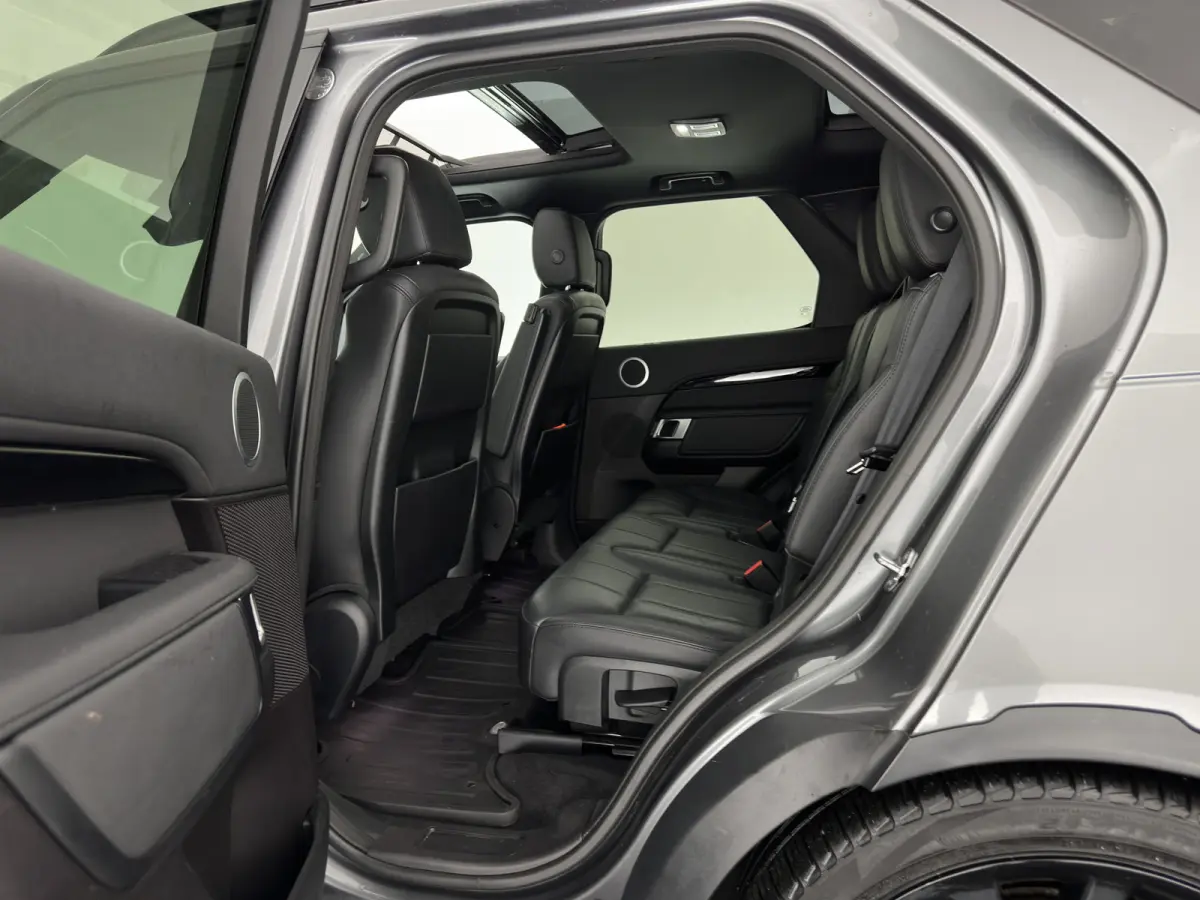 2.0 Td4 HSE Luxury *PANO | FULL-LED | LEATHER | KEYLESS | AIR-SUSPENSION | BLIND-SPOT | CAMERA | NAVI-FULLMAP | HEATED-COMFORTSEATS | PRIVACY-GLASS | SHIFT-PADDLES | ECC | CRUISE | 22''ALU*