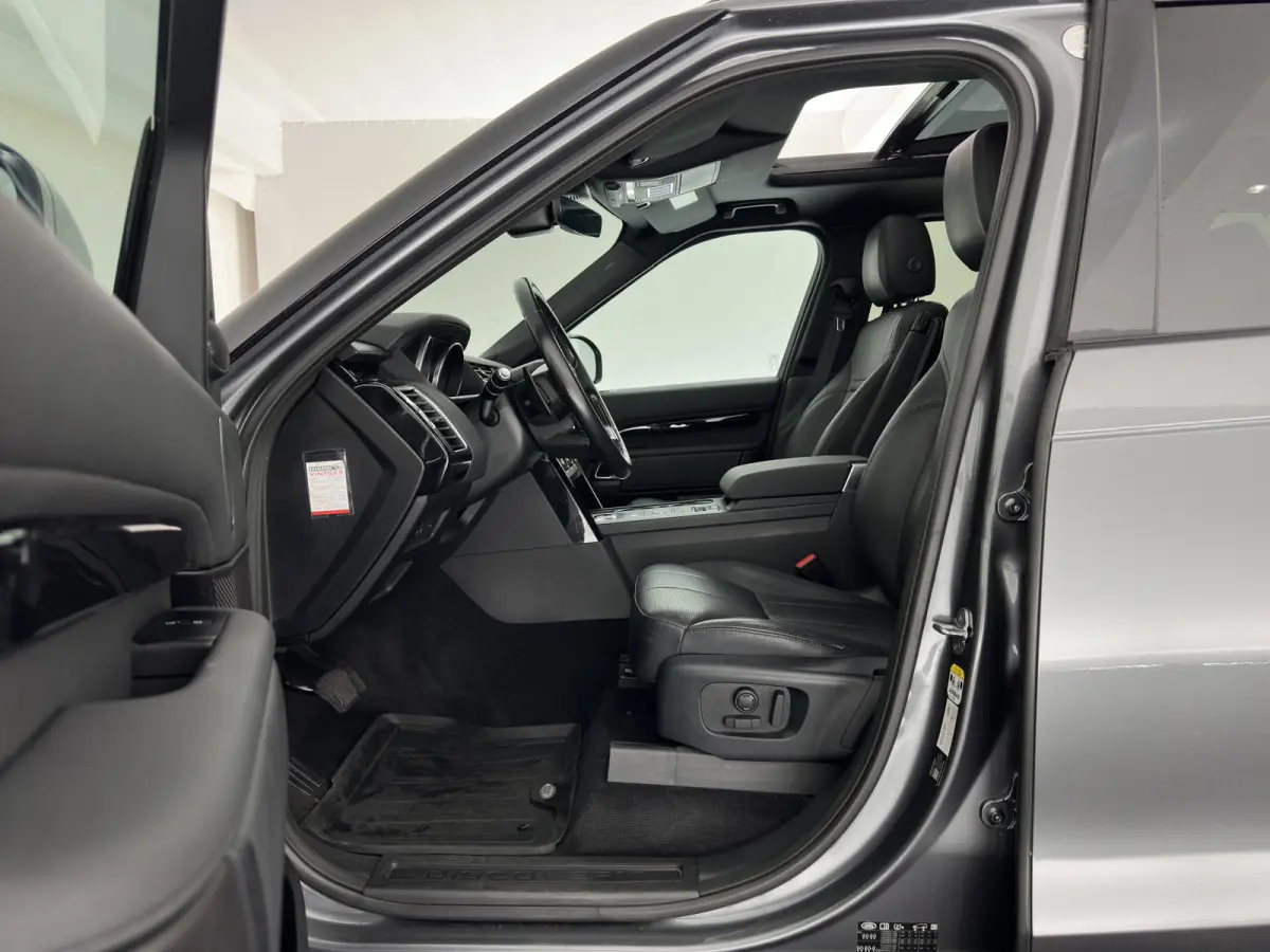 2.0 Td4 HSE Luxury *PANO | FULL-LED | LEATHER | KEYLESS | AIR-SUSPENSION | BLIND-SPOT | CAMERA | NAVI-FULLMAP | HEATED-COMFORTSEATS | PRIVACY-GLASS | SHIFT-PADDLES | ECC | CRUISE | 22''ALU*