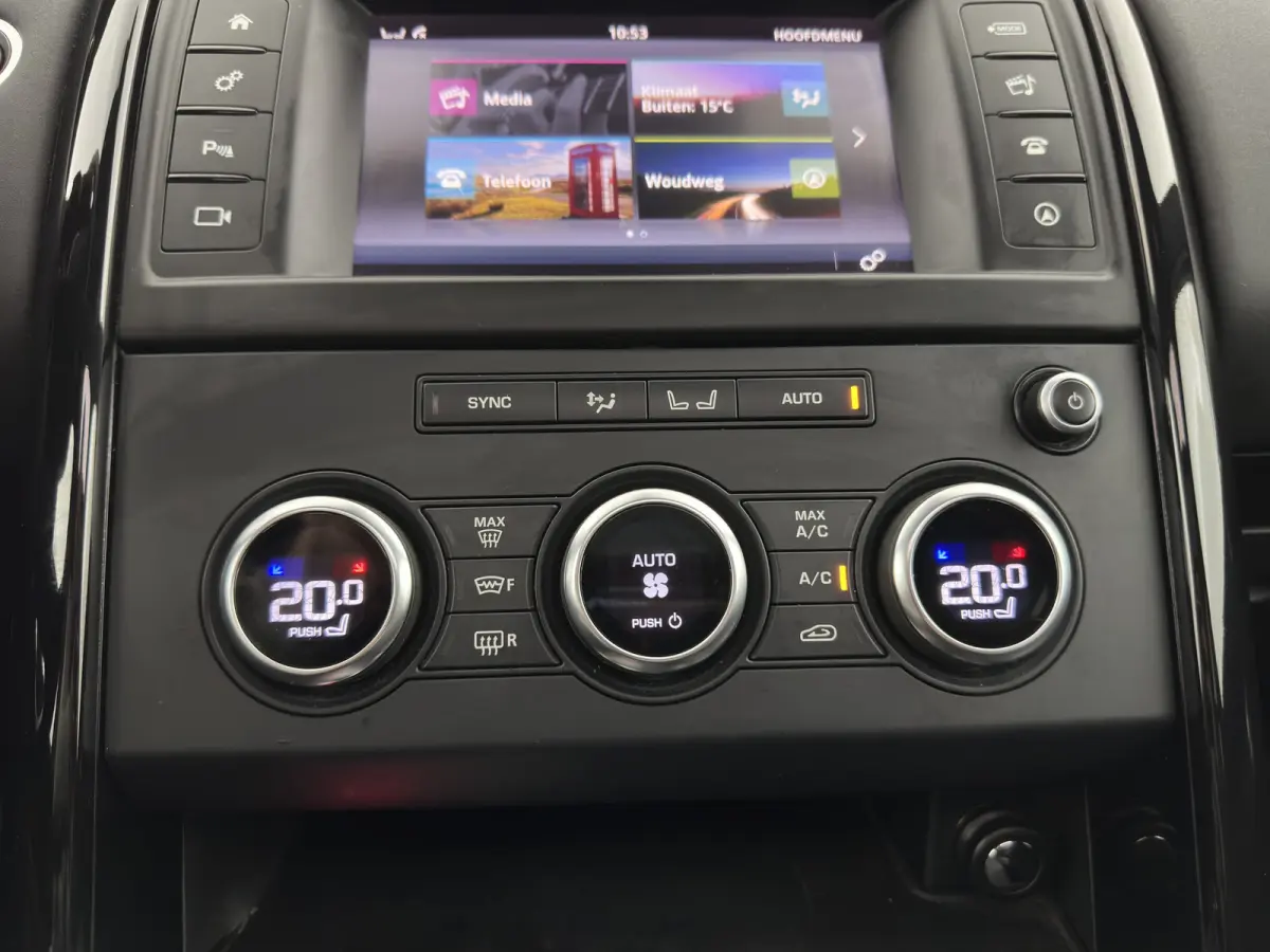 2.0 Td4 HSE Luxury *PANO | FULL-LED | LEATHER | KEYLESS | AIR-SUSPENSION | BLIND-SPOT | CAMERA | NAVI-FULLMAP | HEATED-COMFORTSEATS | PRIVACY-GLASS | SHIFT-PADDLES | ECC | CRUISE | 22''ALU*