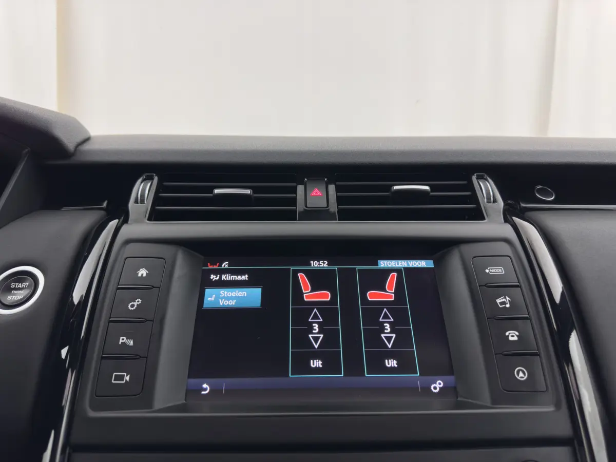 2.0 Td4 HSE Luxury *PANO | FULL-LED | LEATHER | KEYLESS | AIR-SUSPENSION | BLIND-SPOT | CAMERA | NAVI-FULLMAP | HEATED-COMFORTSEATS | PRIVACY-GLASS | SHIFT-PADDLES | ECC | CRUISE | 22''ALU*