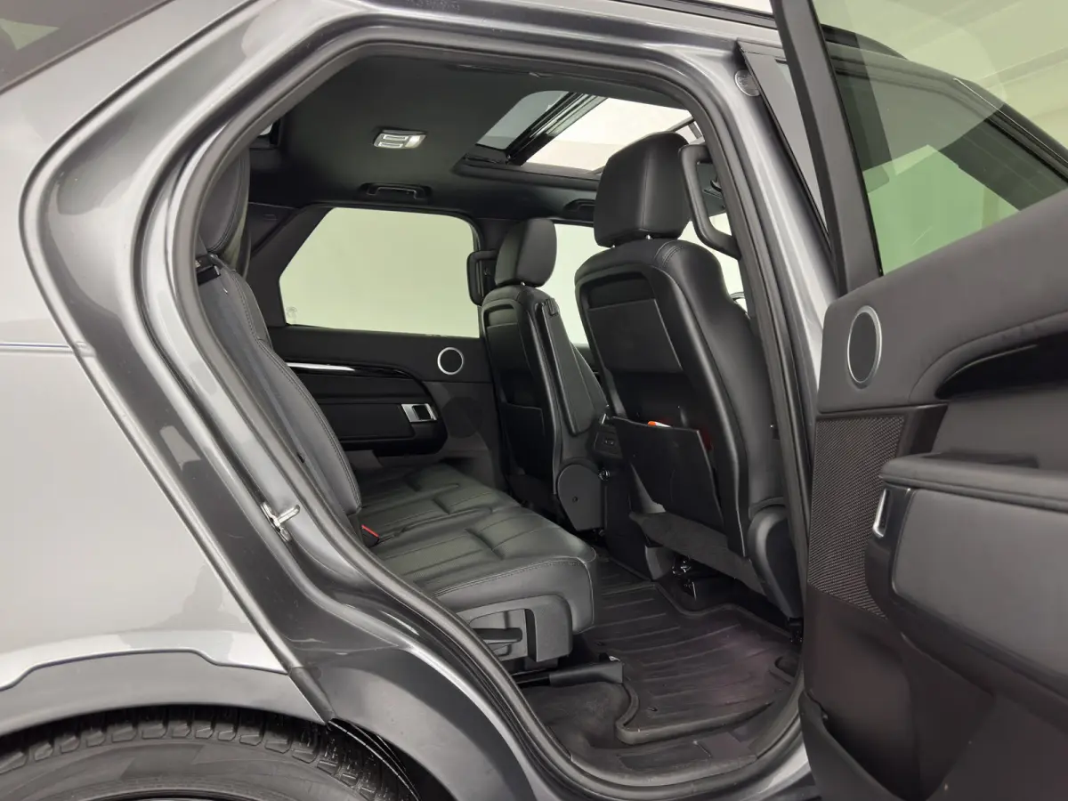 2.0 Td4 HSE Luxury *PANO | FULL-LED | LEATHER | KEYLESS | AIR-SUSPENSION | BLIND-SPOT | CAMERA | NAVI-FULLMAP | HEATED-COMFORTSEATS | PRIVACY-GLASS | SHIFT-PADDLES | ECC | CRUISE | 22''ALU*