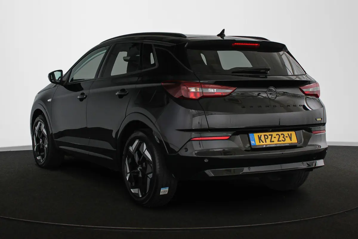 1.6 Turbo Plug-In Hybrid 4x4 GSe Stoelventilatie Stoel-Stuurverwarming