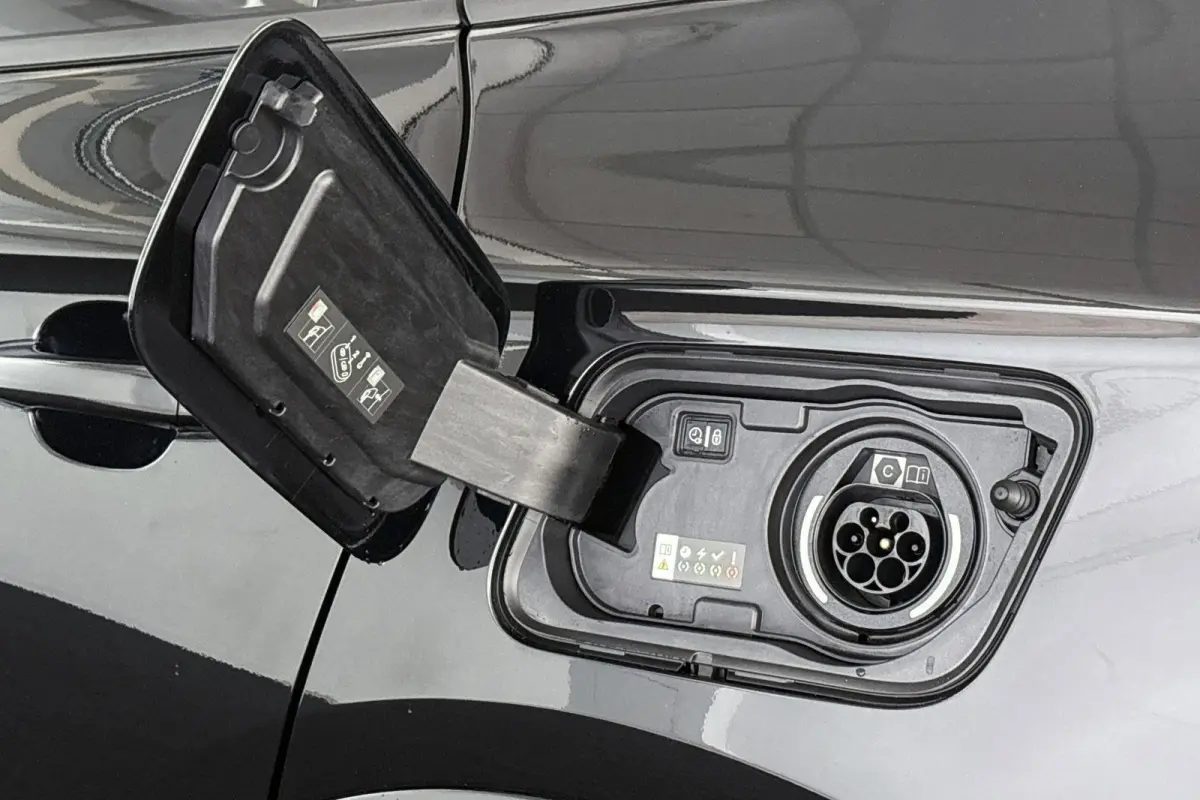 1.6 Turbo Plug-In Hybrid 4x4 GSe Stoelventilatie Stoel-Stuurverwarming