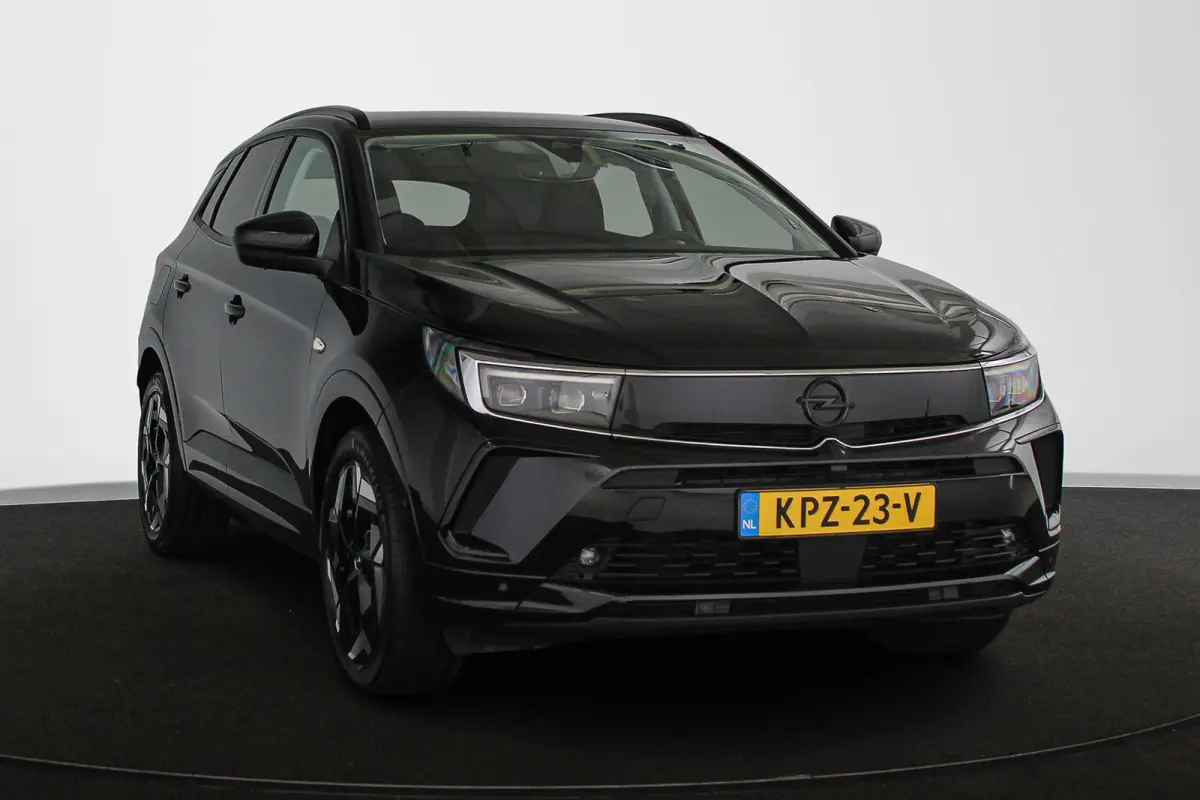 1.6 Turbo Plug-In Hybrid 4x4 GSe Stoelventilatie Stoel-Stuurverwarming