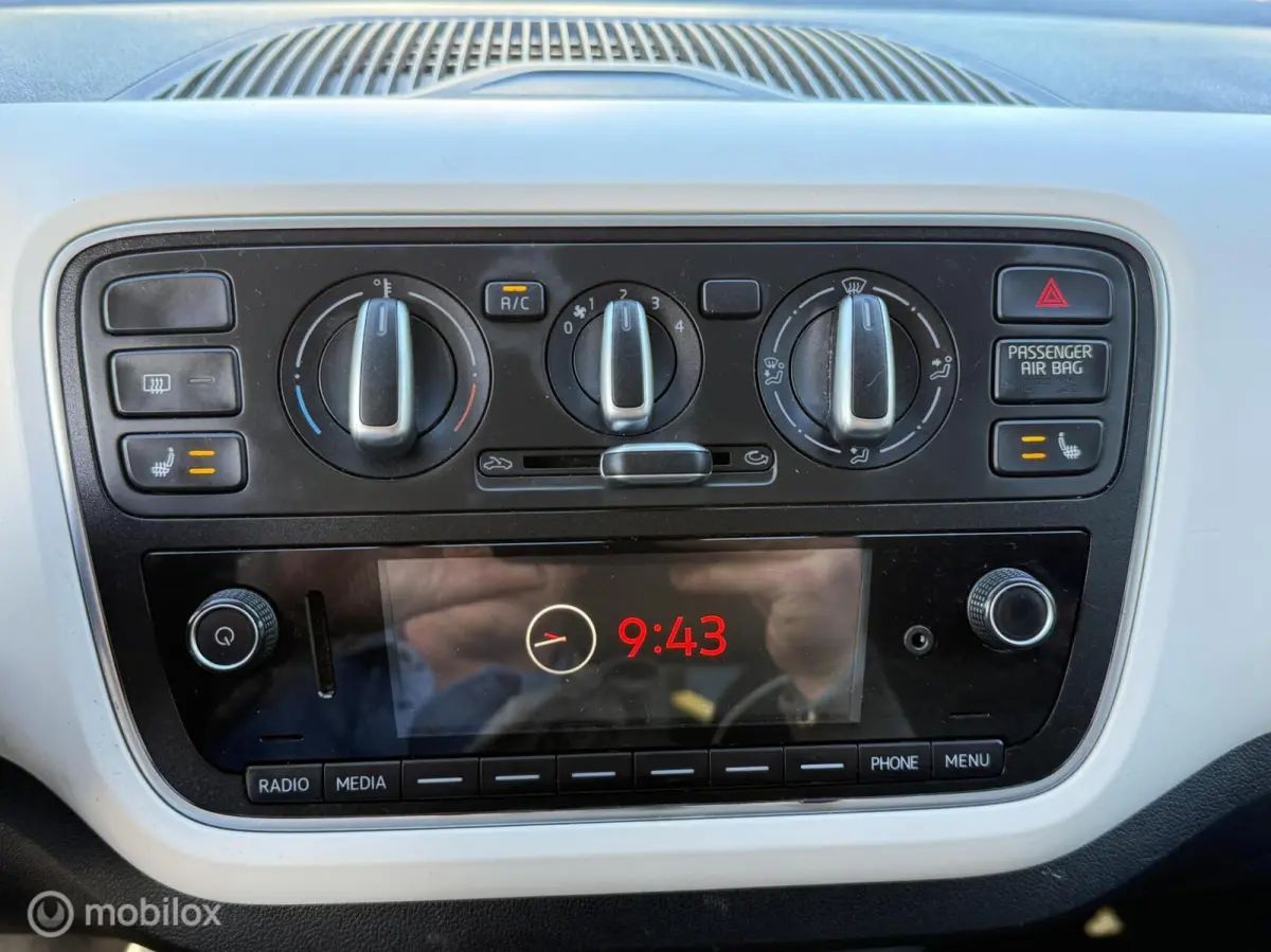1.0 Style CRUISE BEATS AUDIO STOELVERWARM. LMV
