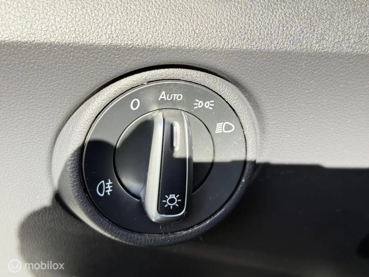 1.0 Style CRUISE BEATS AUDIO STOELVERWARM. LMV