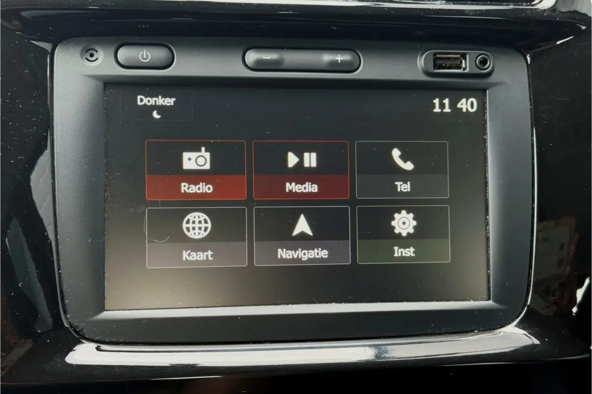 Expression 27 kWh LEER CAMERA NAVI CARPLAY