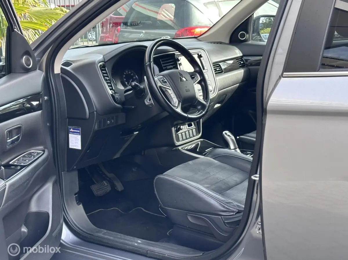 2.0 PHEV Executive|4WD|Camera|Trekhaak|