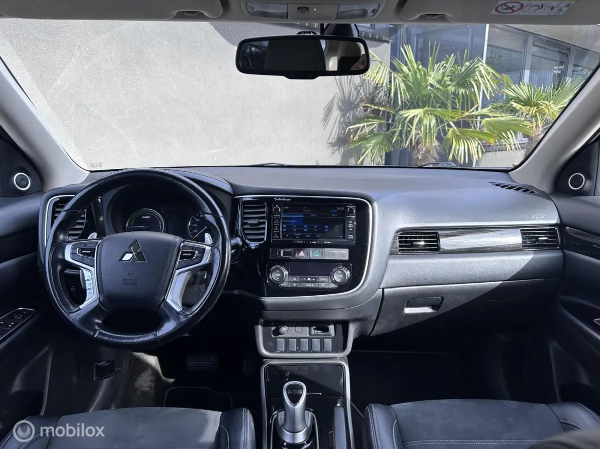 2.0 PHEV Executive|4WD|Camera|Trekhaak|