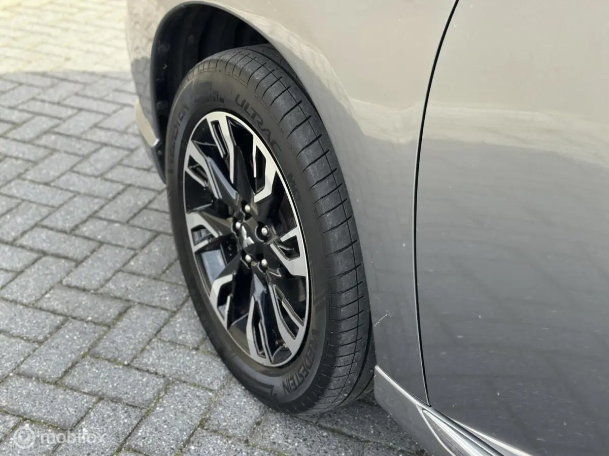 2.0 PHEV Executive|4WD|Camera|Trekhaak|