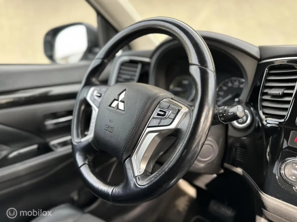2.0 PHEV Executive|4WD|Camera|Trekhaak|