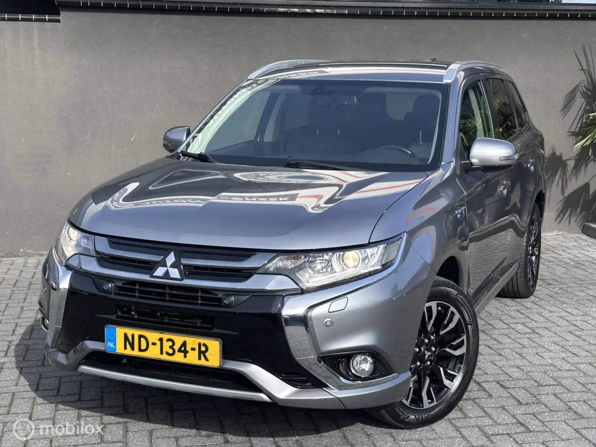 2.0 PHEV Executive|4WD|Camera|Trekhaak|