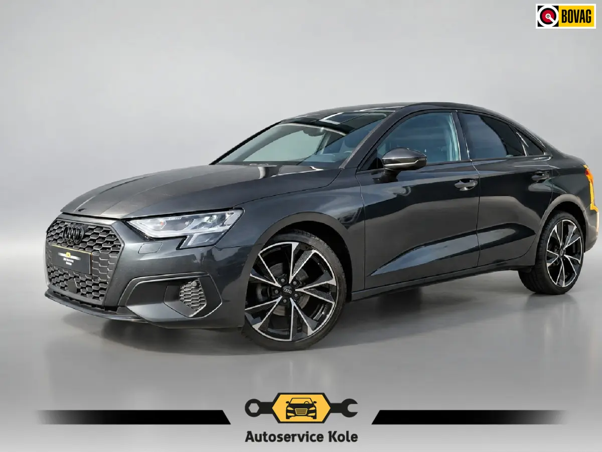 30 TFSI AUTOMAAT * Carplay * Climate Control * Parkeersensoren *