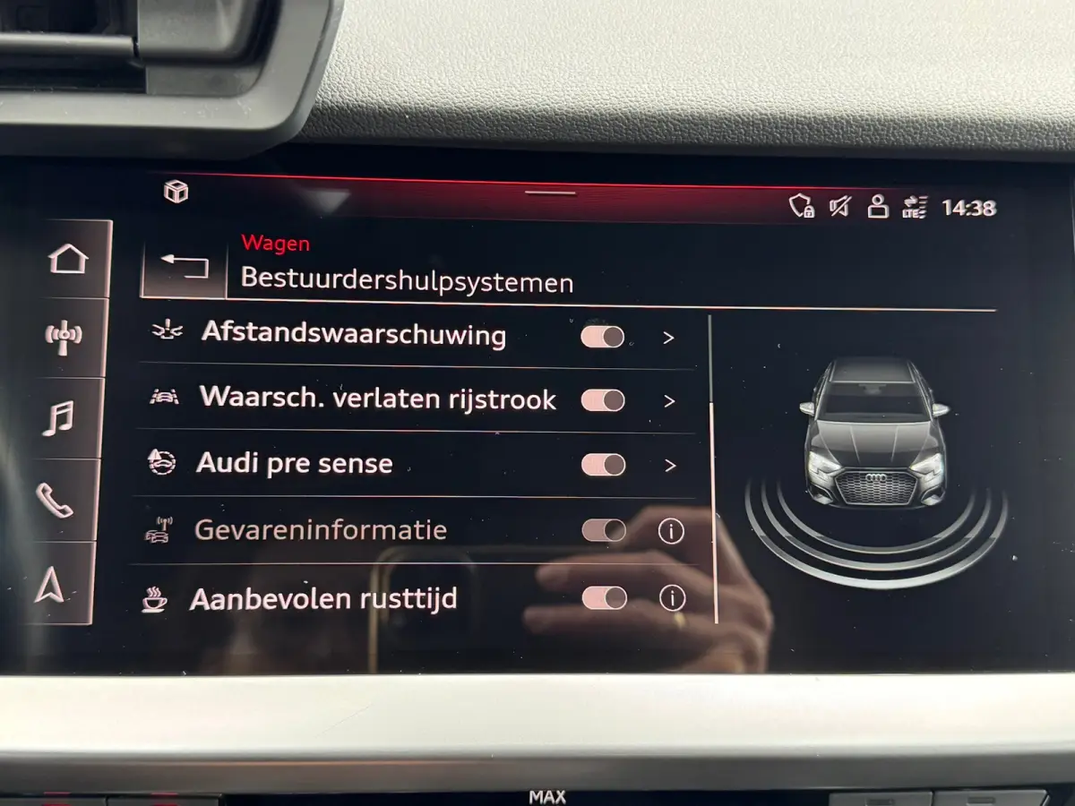 30 TFSI AUTOMAAT * Carplay * Climate Control * Parkeersensoren *