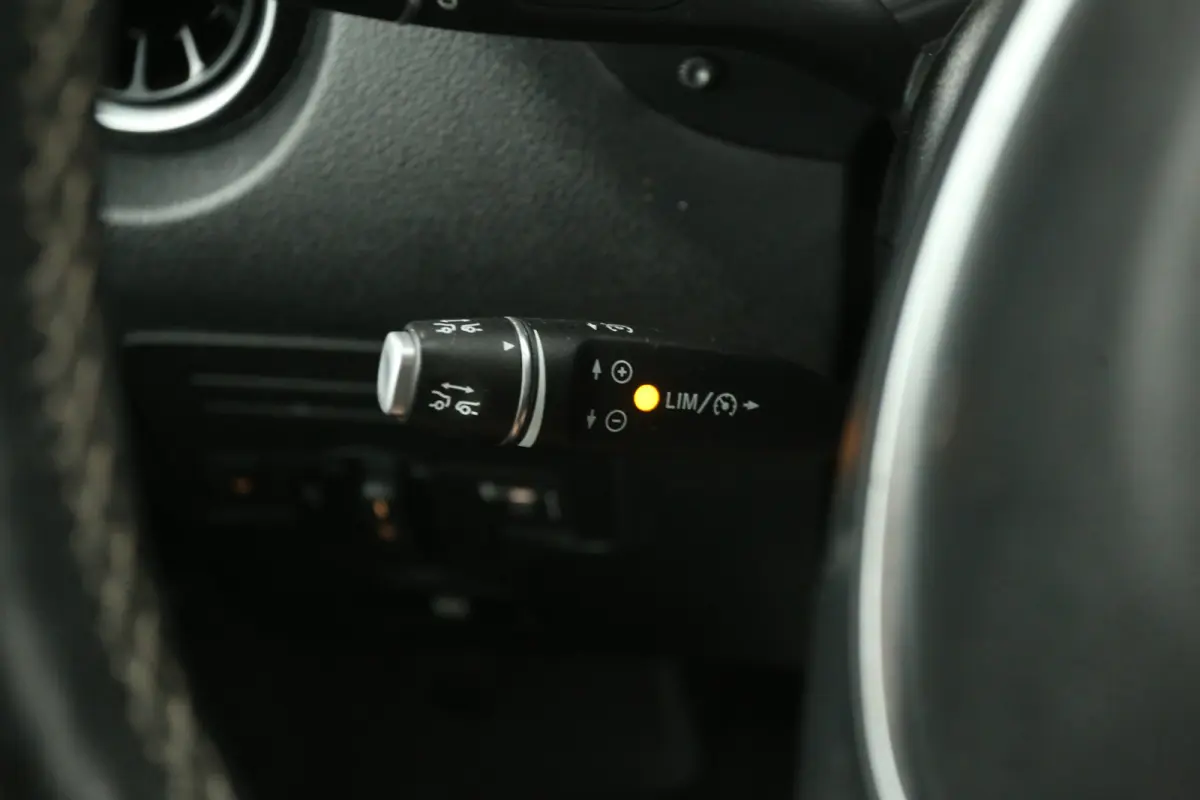 114 CDI Extra Lang | Automaat | Airco | Cruise | Camera | Carplay | 3 Zits | 2xSchuifdeur | Trekhaak