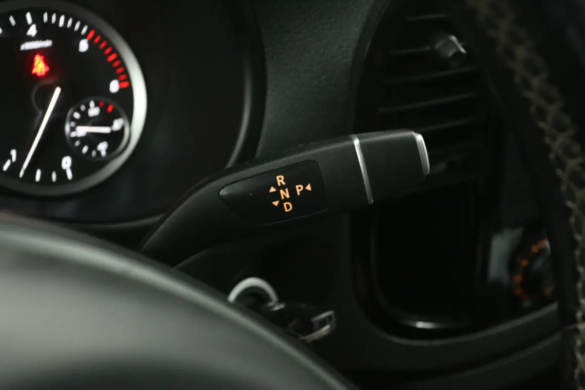 114 CDI Extra Lang | Automaat | Airco | Cruise | Camera | Carplay | 3 Zits | 2xSchuifdeur | Trekhaak