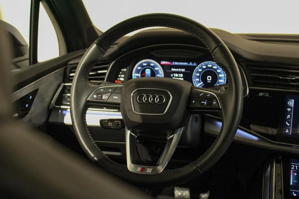 55 TFSI e Quattro Pro Line Plus PANO | HUD | LUCHTV