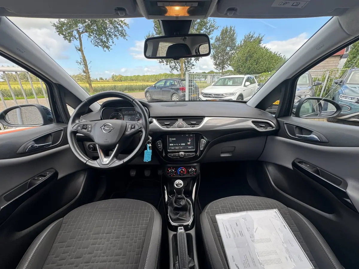 1.0 Turbo Innovation CARPLAY / NAVI / CLIMA / NAP / CRUISE / LMV / PDC