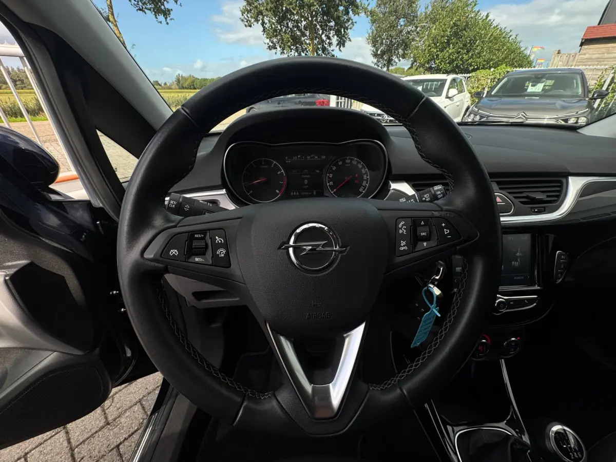 1.0 Turbo Innovation CARPLAY / NAVI / CLIMA / NAP / CRUISE / LMV / PDC