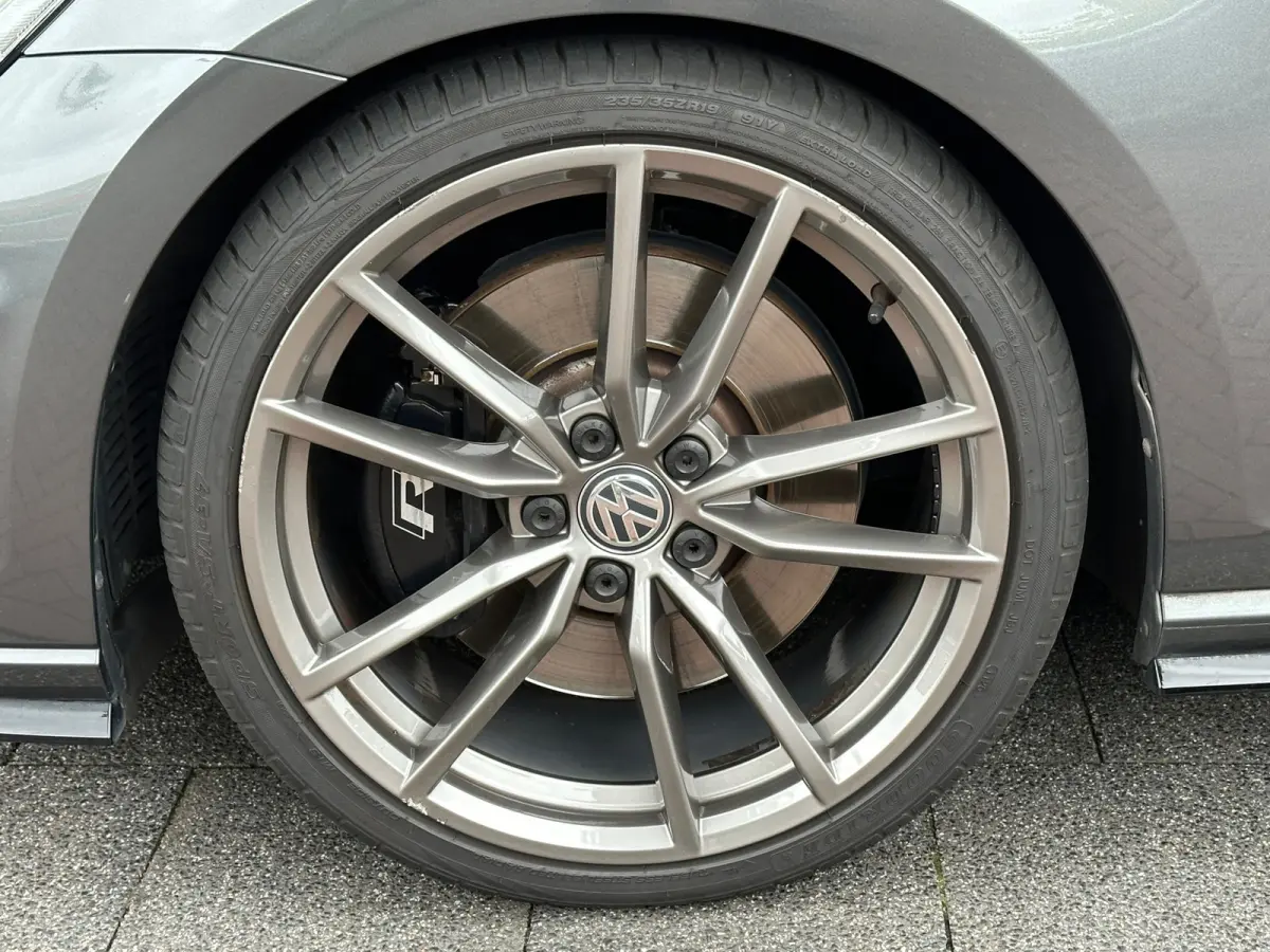 2.0 TSI 4Motion R Aut Navi Camera Pano