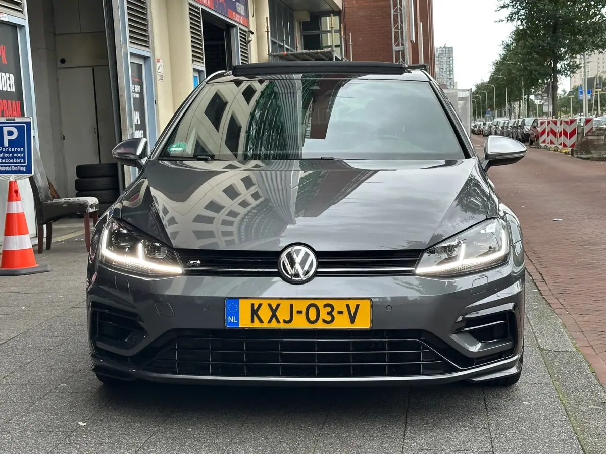 2.0 TSI 4Motion R Aut Navi Camera Pano