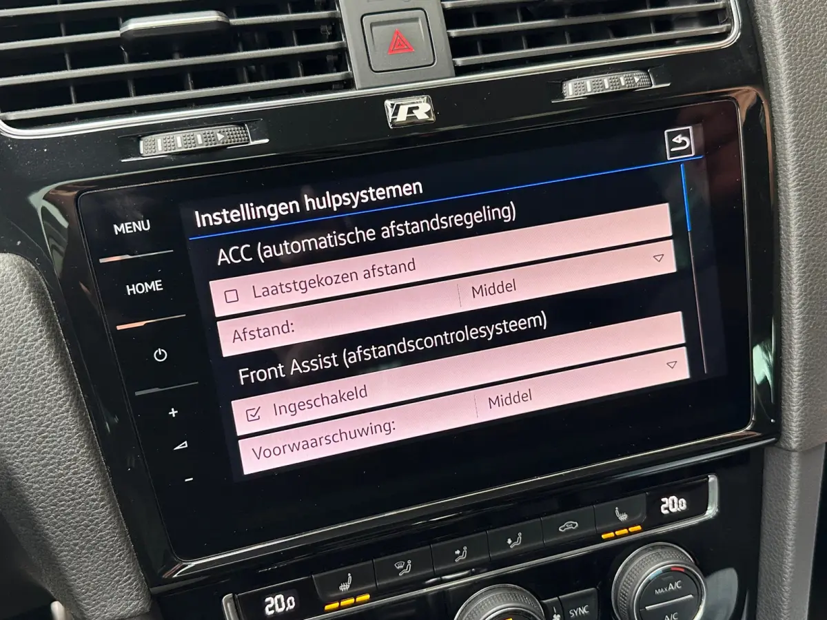 2.0 TSI 4Motion R Aut Navi Camera Pano