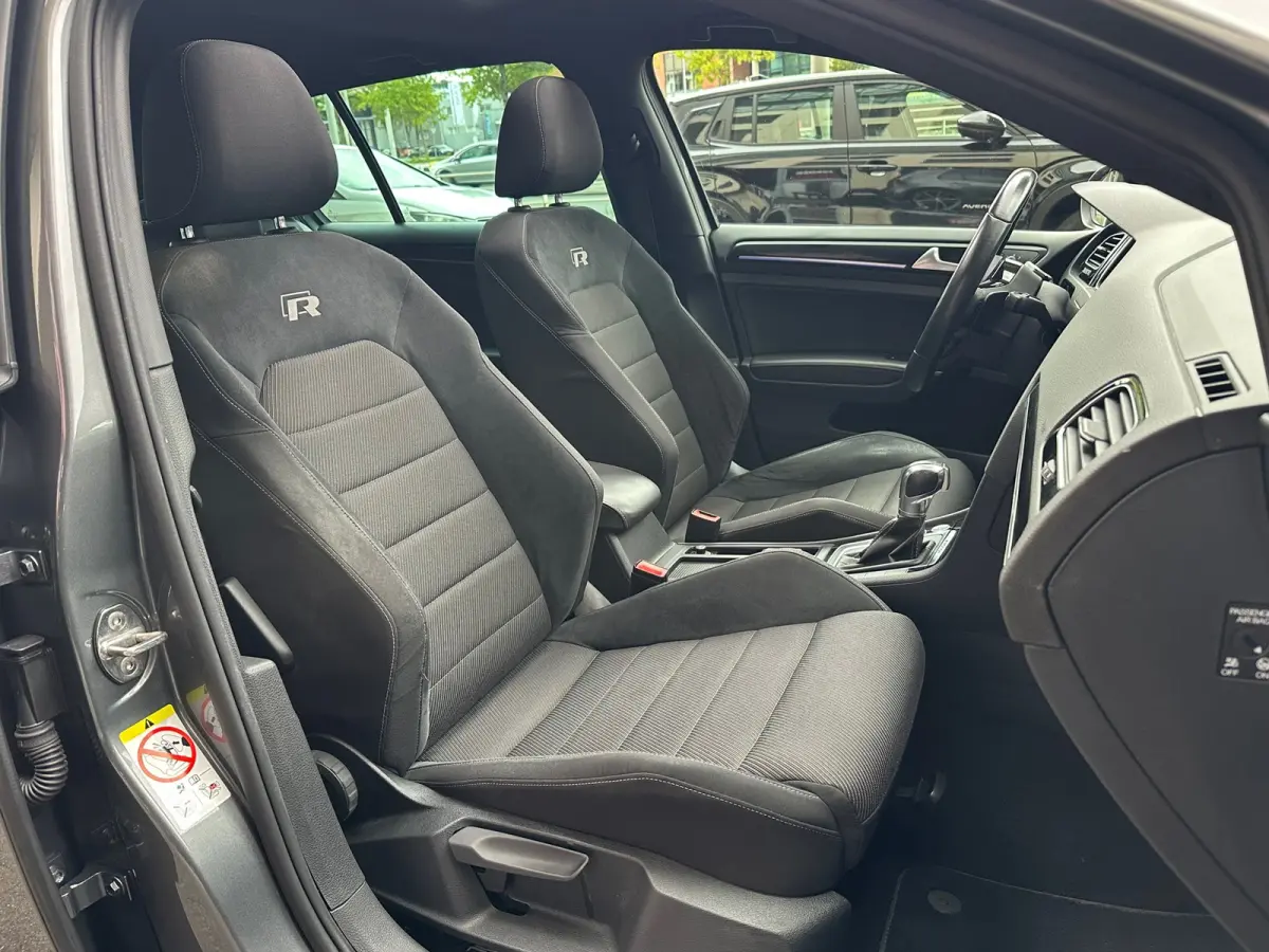 2.0 TSI 4Motion R Aut Navi Camera Pano