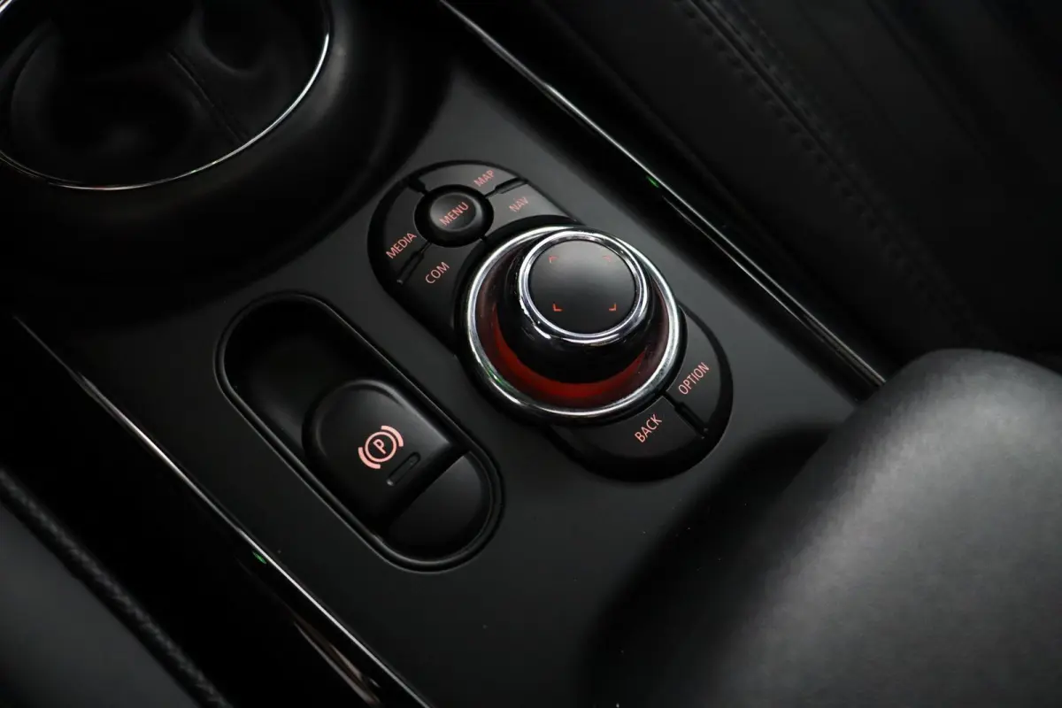 2.0 JCW ALL4 John Cooper Works | Lederen Bekleding | Harman/Kardon | Panoramadak | Head Up