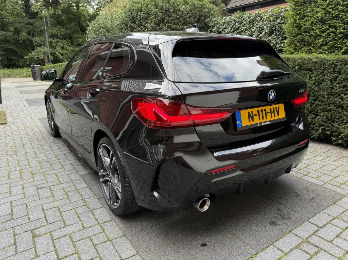118i M Sport Edition|High Exe|18"|Vol Leer|Live