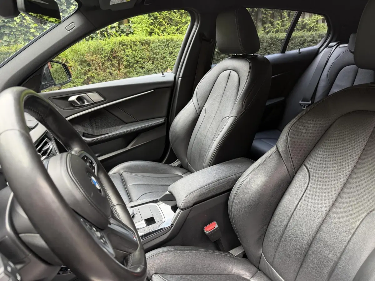 118i M Sport Edition|High Exe|18"|Vol Leer|Live