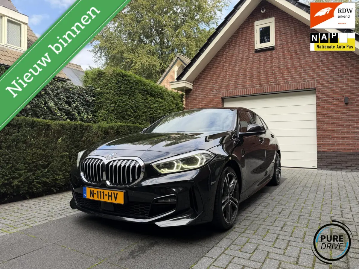 118i M Sport Edition|High Exe|18"|Vol Leer|Live