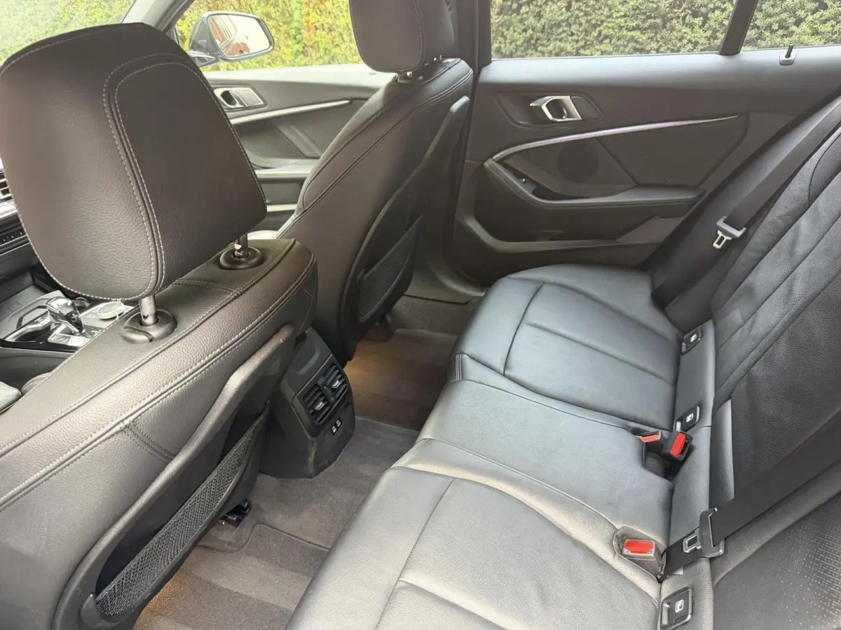 118i M Sport Edition|High Exe|18"|Vol Leer|Live