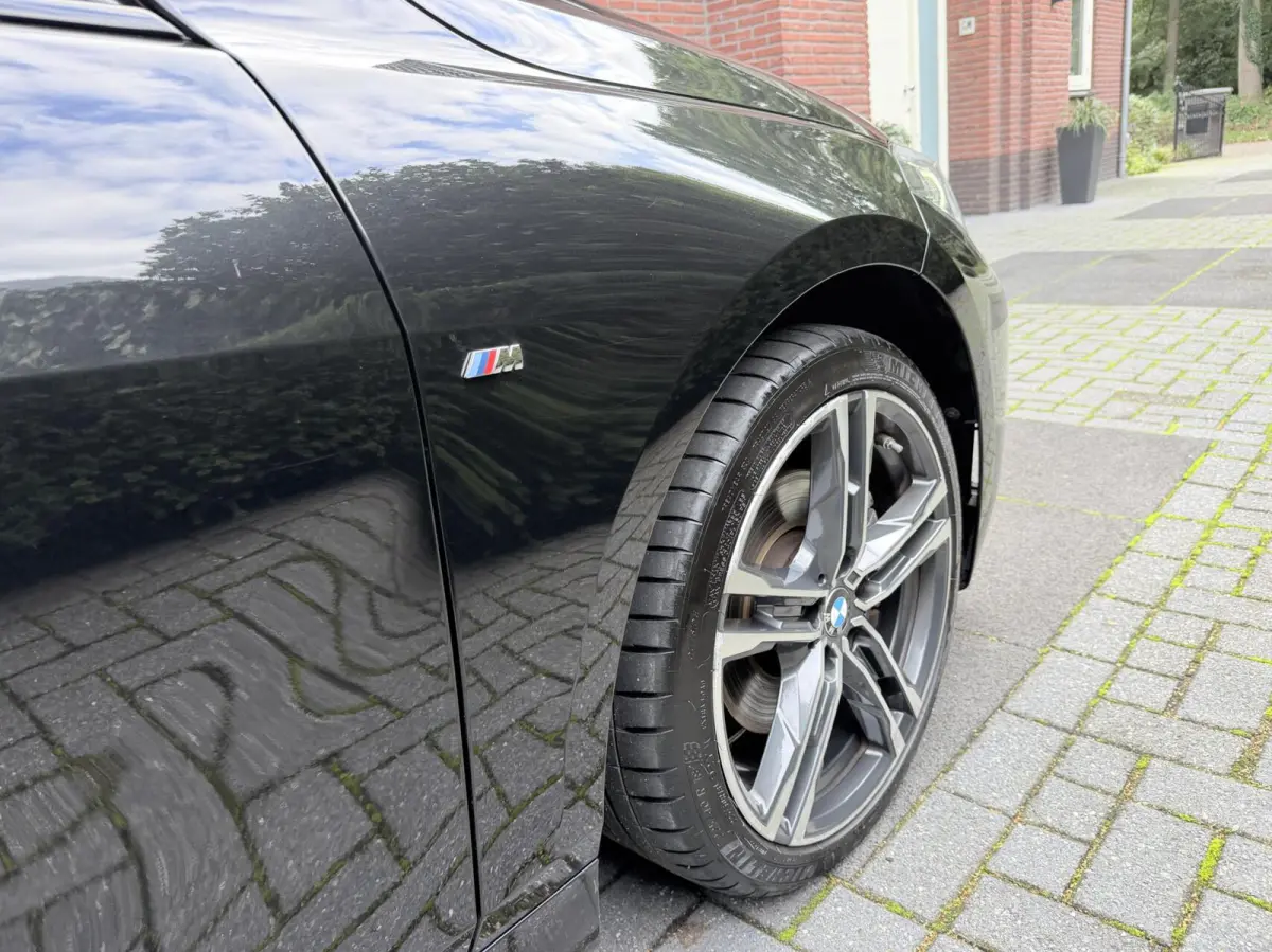 118i M Sport Edition|High Exe|18"|Vol Leer|Live