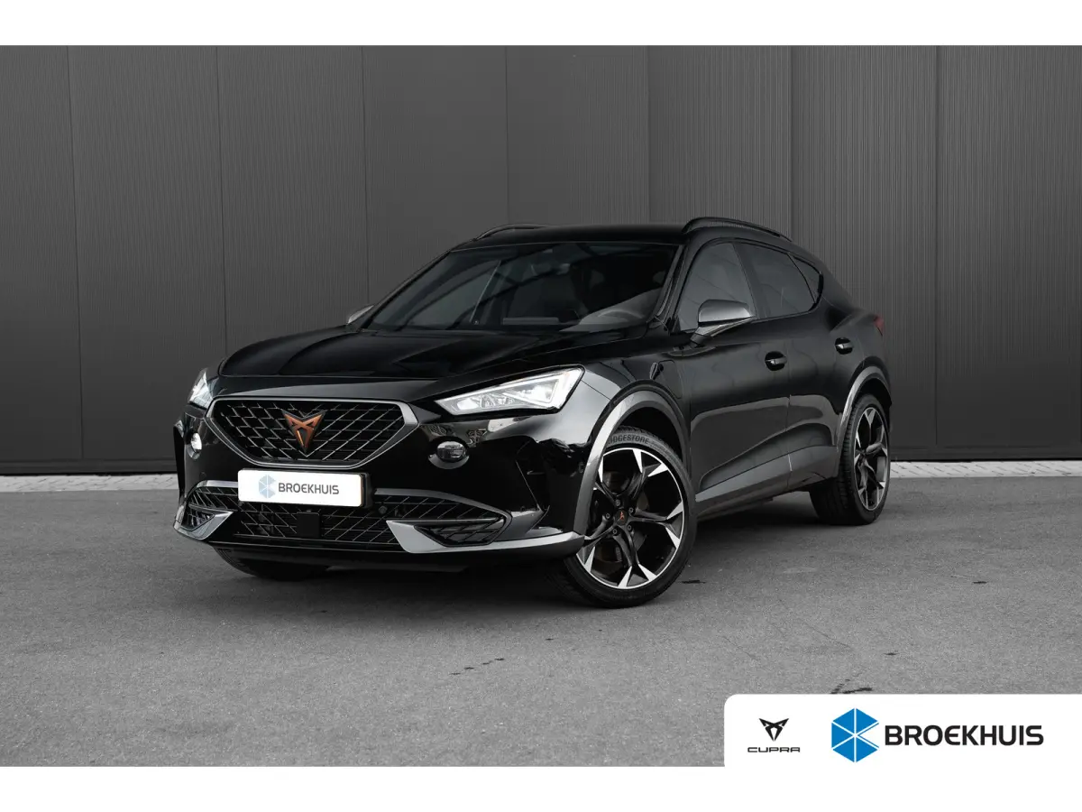 245pk 1.4 e-Hybrid VZ Performance Achteruitrijcamera | Dodehoekdetectie | Adaptive cruise control | Keyless entry