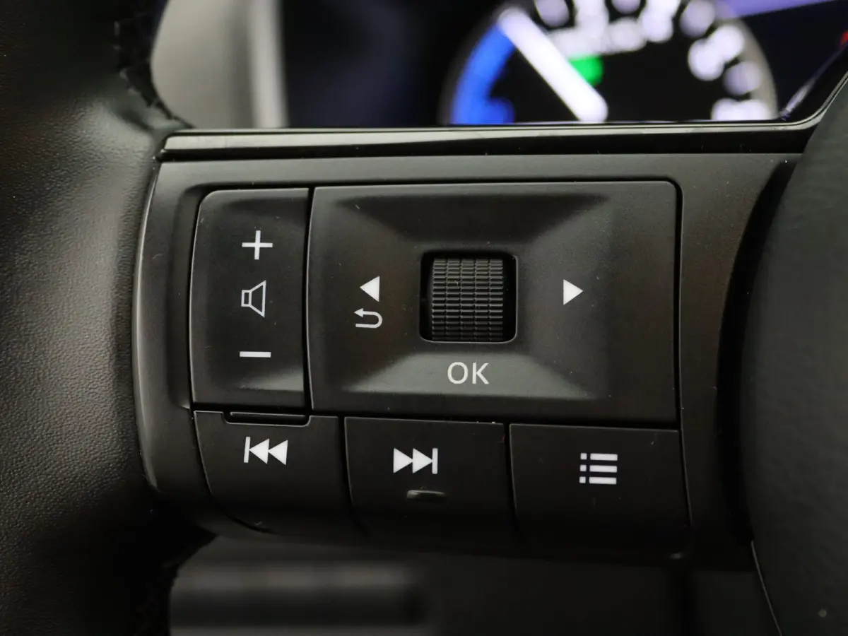 190pk e-Power Business Edition Apple Carplay/Android Auto | Climate
