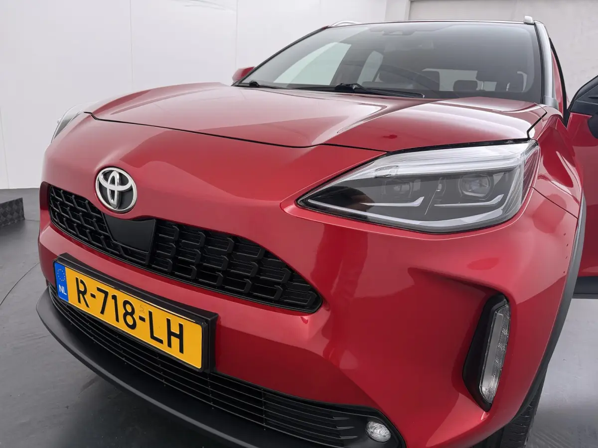 1.5 VVT-I Dynamic | Trekhaak | Parkeercamera | Navigatie |