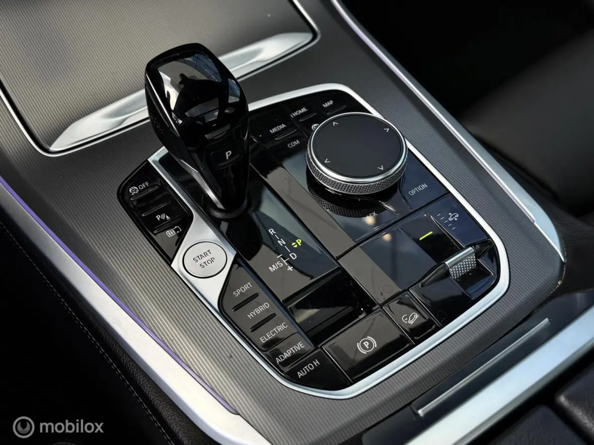 xDrive45e M-Sport |Pano |Sfeer |HUD |Spoilerpakket