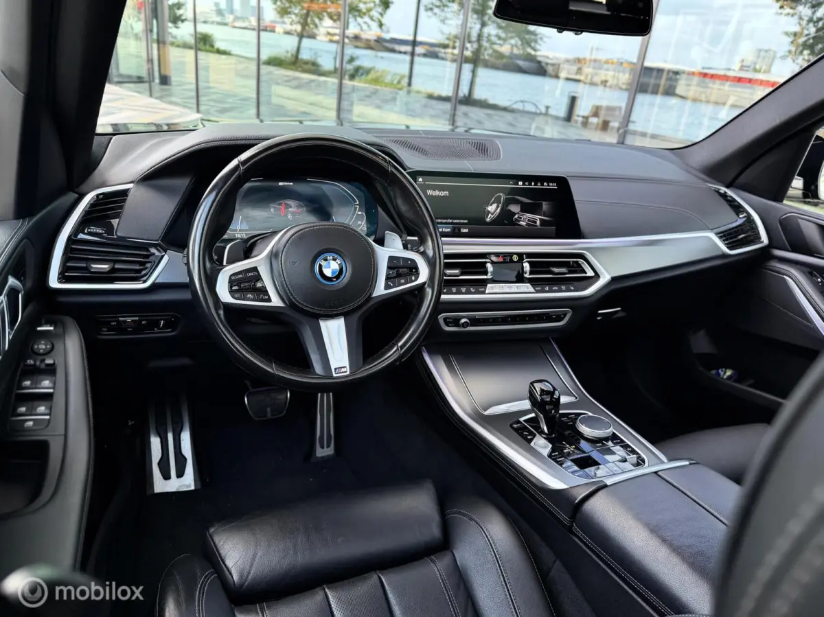 xDrive45e M-Sport |Pano |Sfeer |HUD |Spoilerpakket
