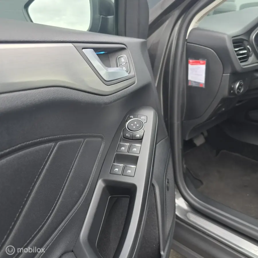 1.0 EcoBoost Titanium Business 2e eig dealerond