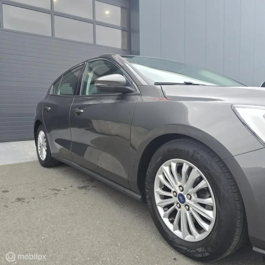 1.0 EcoBoost Titanium Business 2e eig dealerond