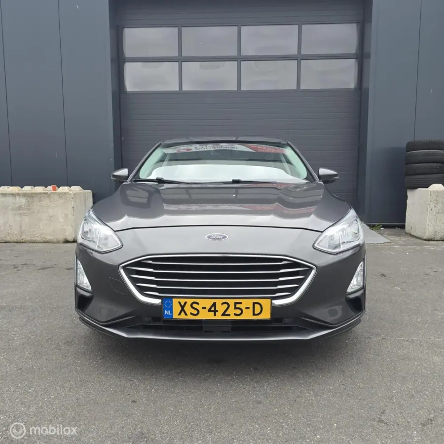 1.0 EcoBoost Titanium Business 2e eig dealerond