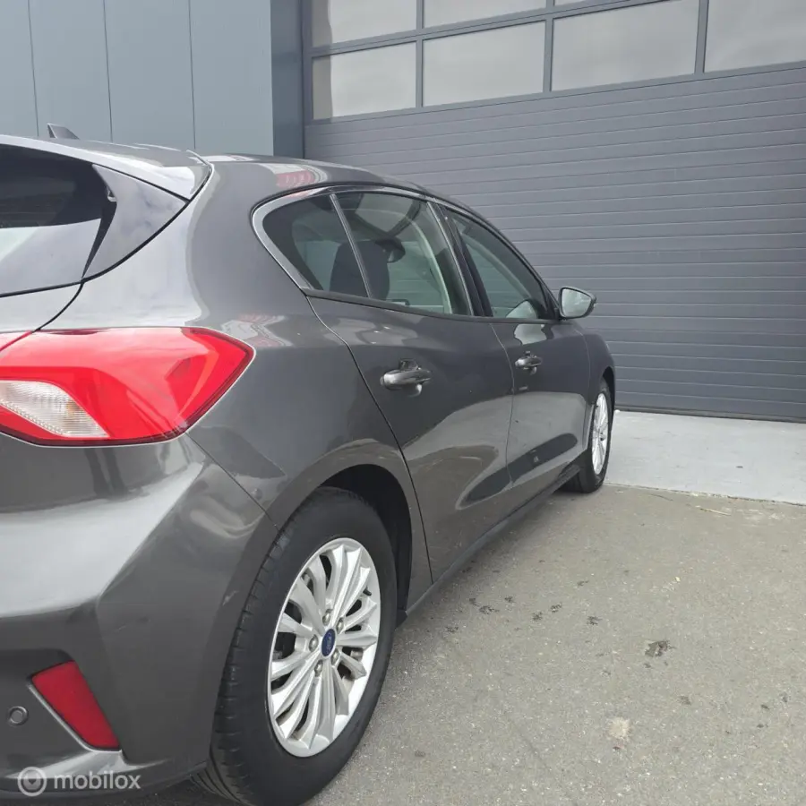1.0 EcoBoost Titanium Business 2e eig dealerond