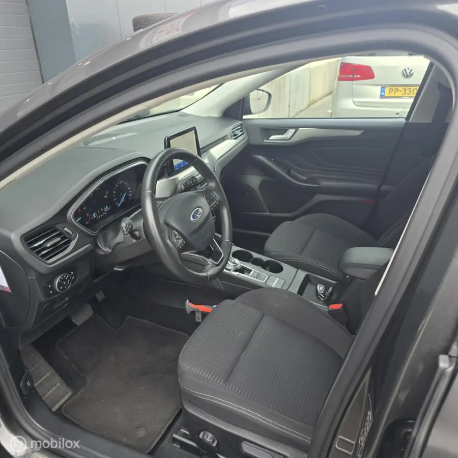 1.0 EcoBoost Titanium Business 2e eig dealerond