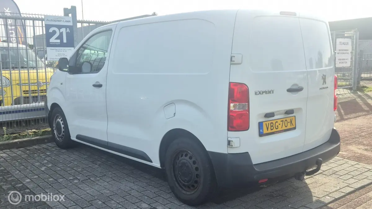 Bestel 226C 1.6 BlueHDI 95 Premium AIRCO