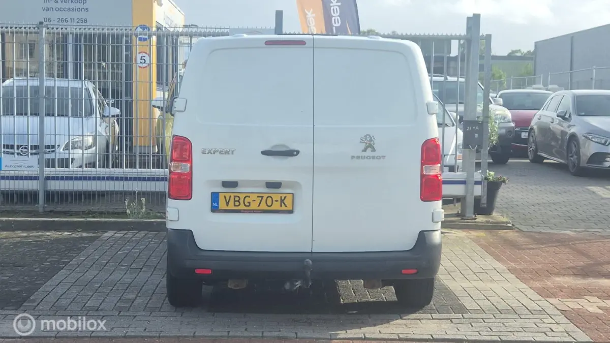 Bestel 226C 1.6 BlueHDI 95 Premium AIRCO
