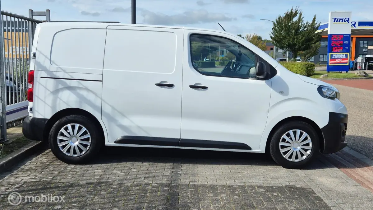 Bestel 226C 1.6 BlueHDI 95 Premium AIRCO