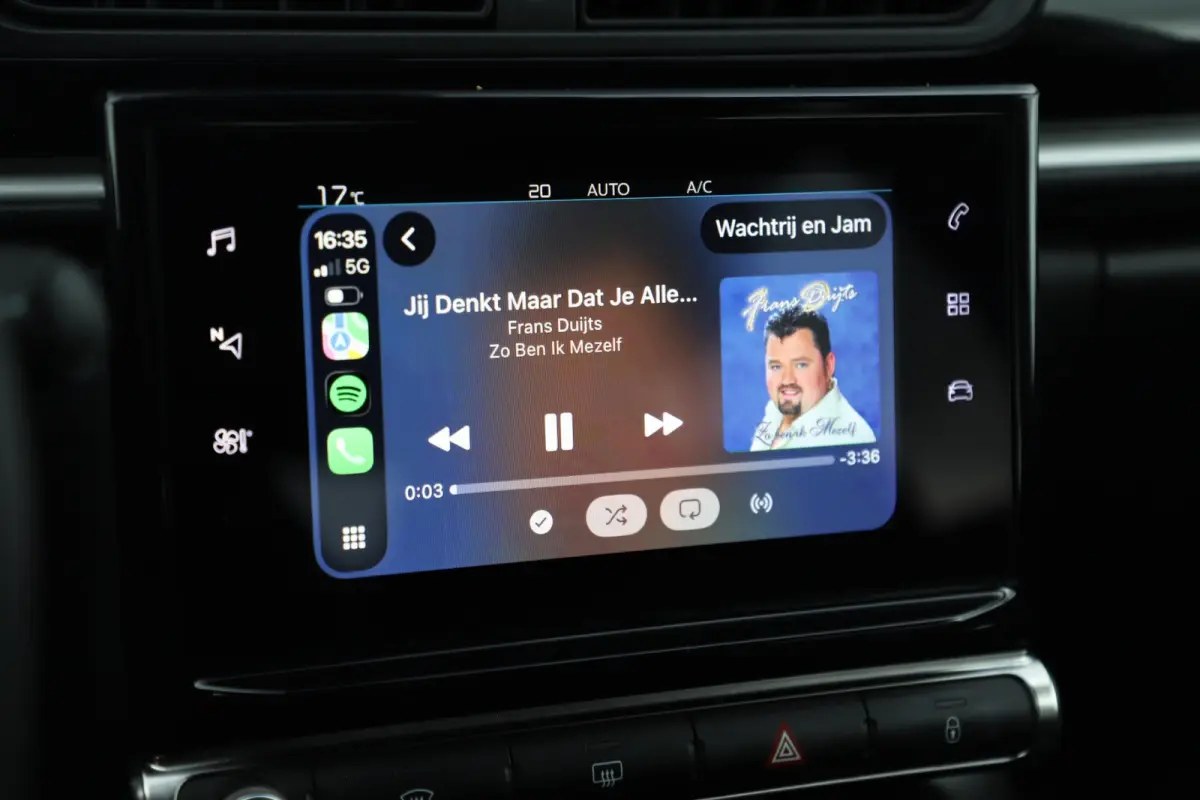1.2 PureTech Feel Navigatie Carplay Android Climate Cruise Control Rijstrooksensor Parkeersensor
