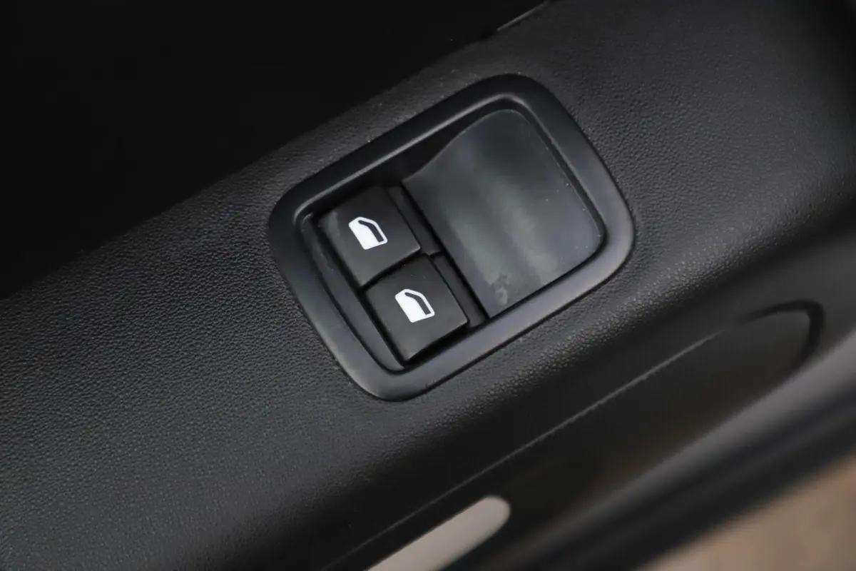1.2 PureTech Feel Navigatie Carplay Android Climate Cruise Control Rijstrooksensor Parkeersensor