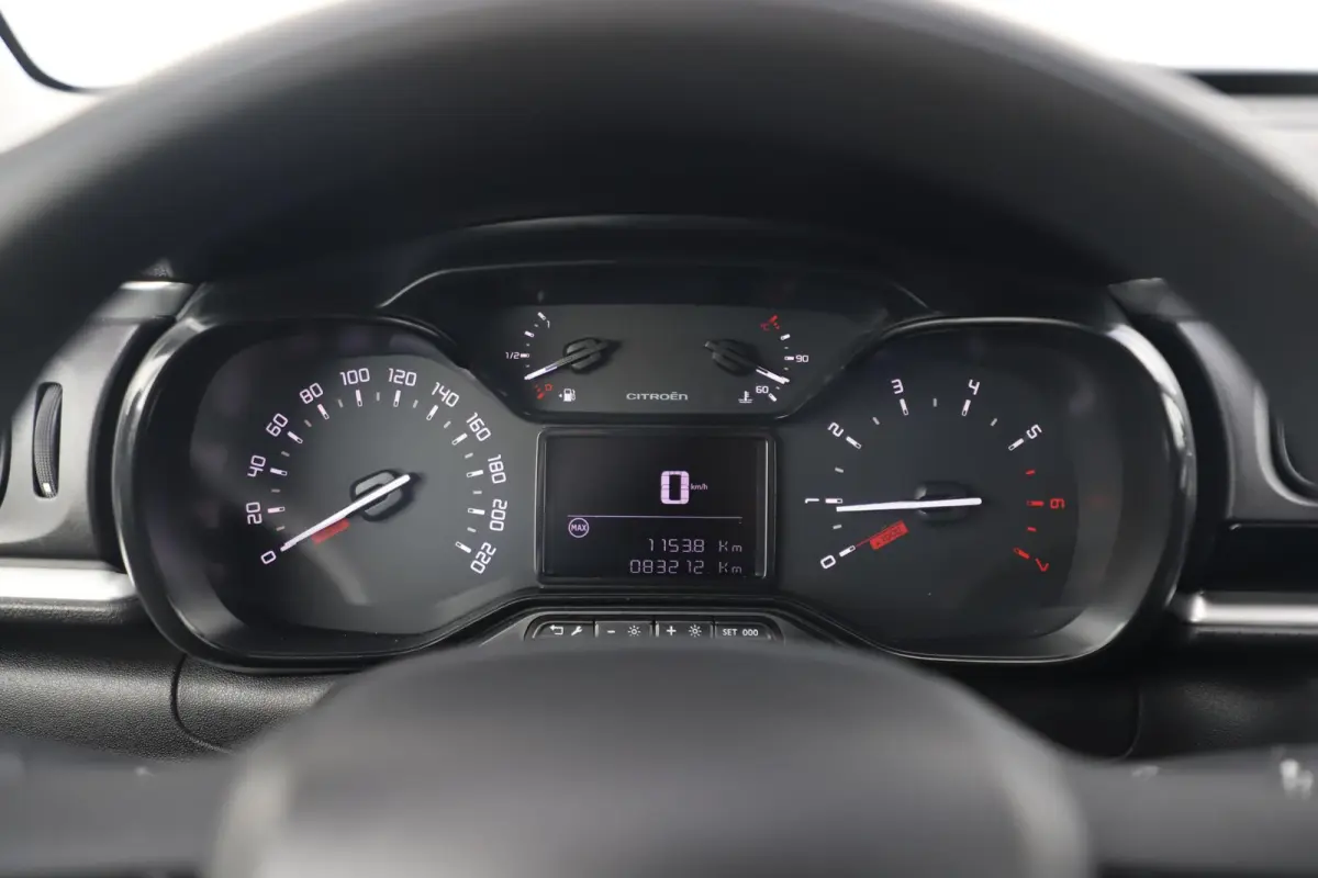 1.2 PureTech Feel Navigatie Carplay Android Climate Cruise Control Rijstrooksensor Parkeersensor